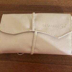 White Makeup Brush Holder